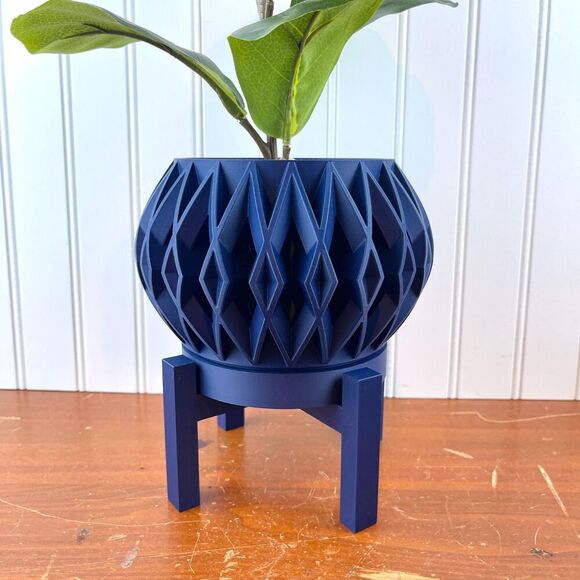 Orik Planter Pot w/ Drainage Hole and Drip Tray, Houseplants - Picture 1 of 10